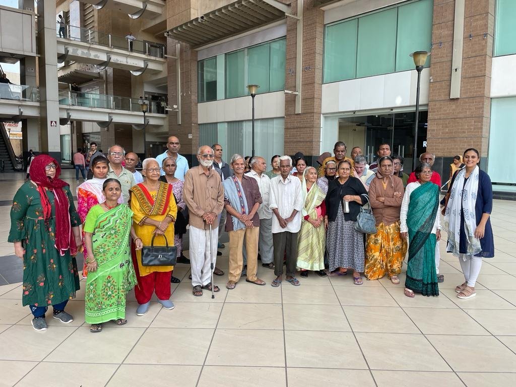 best old age home in Ahmedabad